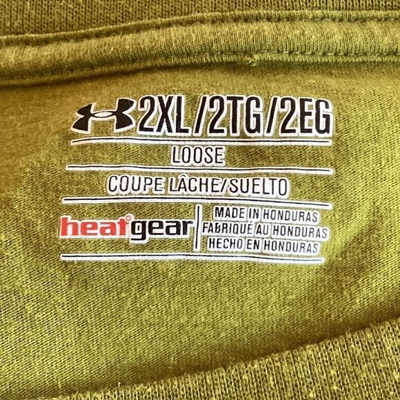 Mens Under Armour 2XL T-shirt.  0713 - Picture 7 of 8